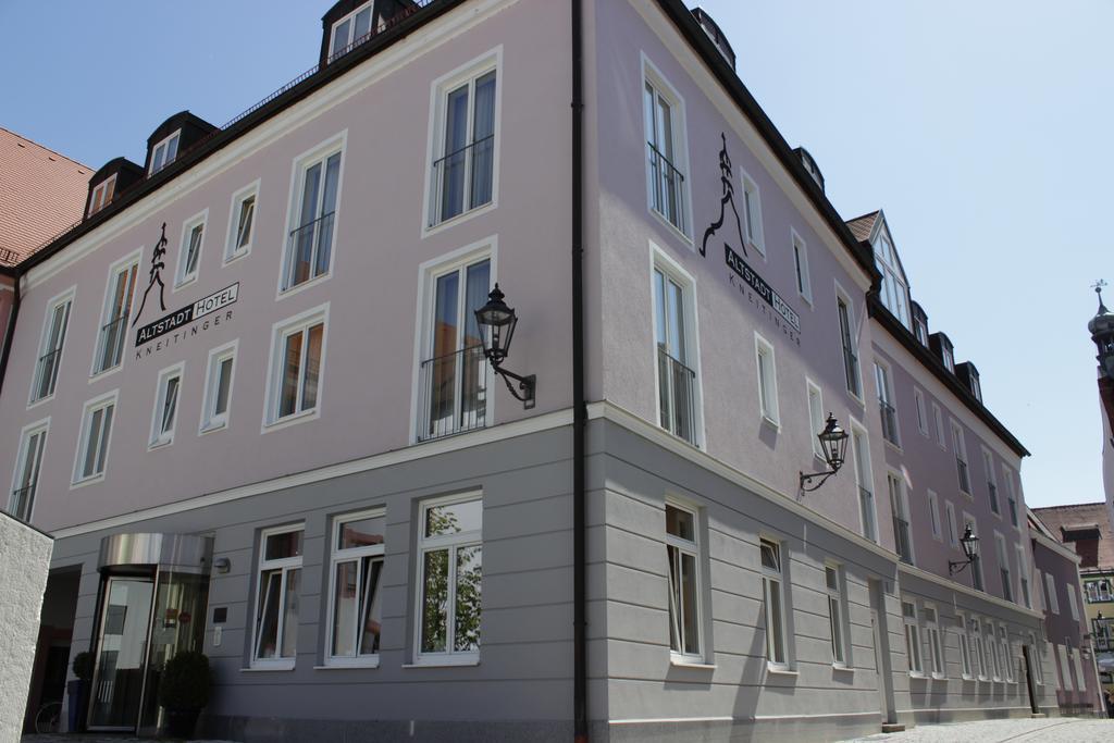 Altstadthotel Kneitinger, آبنسبرغ المظهر الخارجي الصورة